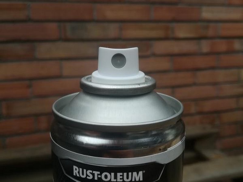 Combi Primer marki Rust Oleum - Wszystko o podkładzie antykorozyjnym bezpośrednio na rdzę.